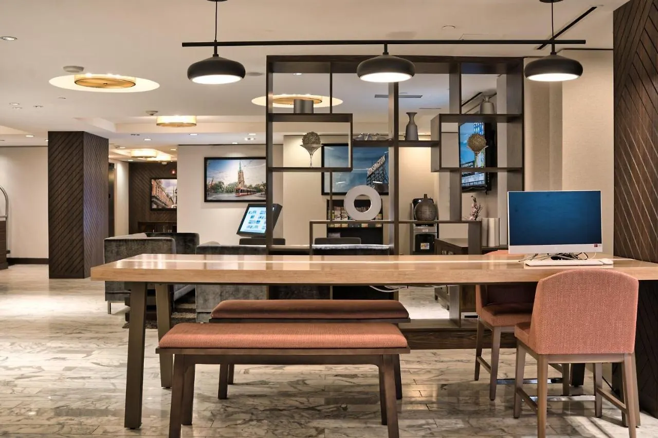 Holiday Inn Toronto Downtown Centre By Ihg